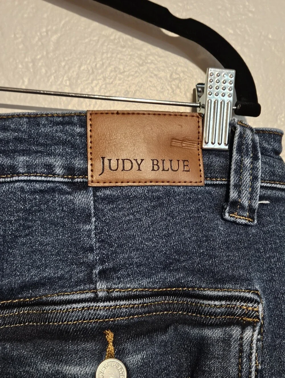 Judy Blue "Cortney" High Rise Straight Wide Cargo Jeans in Dark Wash Size 18W - Picture 10 of 16